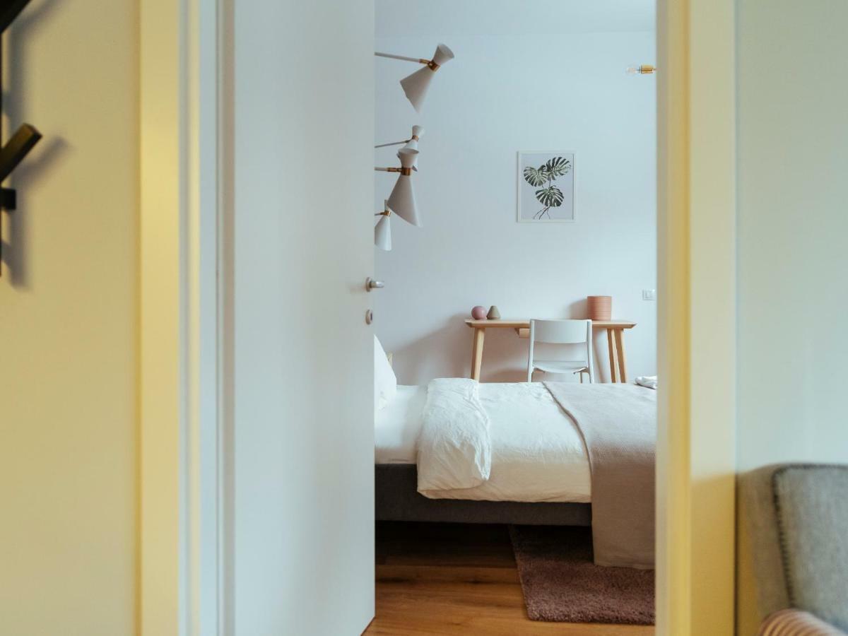 Boutique Luxury Flats - La Maison Du Petit Paris 布加勒斯特 外观 照片